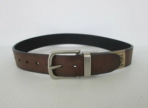 Levi's Boys Nice Casual Reversible Black or Brown Silver Buckle Belt  S 22-24 - Picture 1 of 4