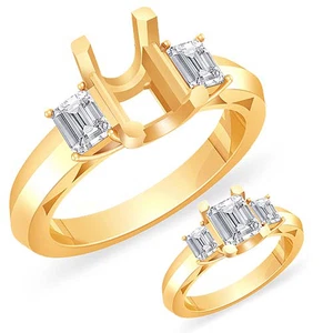 Anillo de aniversario con montura de tres piedras de diamantes de esmeralda de 0,50 quilates de oro amarillo de 14 k - Imagen 1 de 2