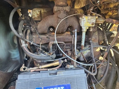 Detroit 353 Diesel Engine Motor  RUNS GREAT VIDEO! 353 GM LEFT HAND EXHAUST 3-53 - Image 1 of 4