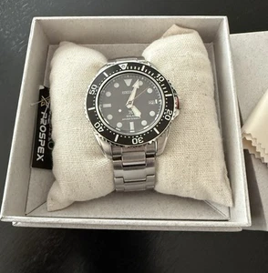 SEIKO SNE589 P Dive Watch - As New - Picture 1 of 22