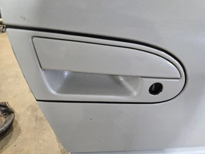 Внешняя дверная ручка 3000GT 1994 582617 - Изображение 1 из 4