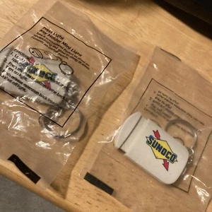 Sunoco key holder mini light  2 included - Picture 1 of 3