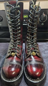 Grinders Burgunderrot Stiefel 14 Ösen UK Größe 8 USA Größe 9. EUC. Tasche dabei. - Bild 1 von 15