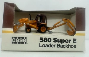 ERTL 1/64th Case 580 Super E Loader Backhoe 1988 NIB Diecast toy - Picture 1 of 8