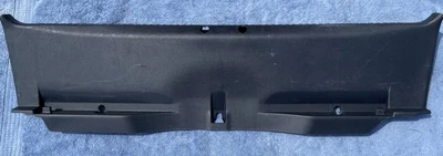 2008-2015 Mitsubishi Lancer Evolution Evo X Rear Trunk Trim Liner Plastic — 第 1/3 张图片