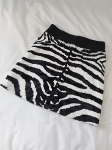 agnes b girls zebra pattern far mini skirt 12 ans - Picture 1 of 7