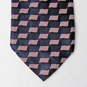 Corbata de vestido de negocios patriótica con bandera estadounidense - Imagen 1 de 3