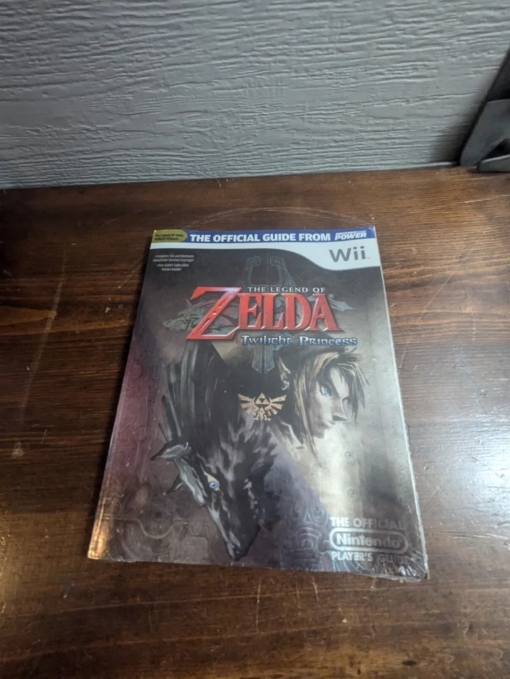 Zelda Twilight Princess Official Nintendo Strategy Guide Wii W Soundtrack NEW - Image 1 of 3