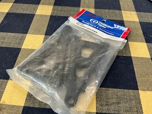 Thunder Tiger AD2002 Front Lower Arms - Picture 1 of 1