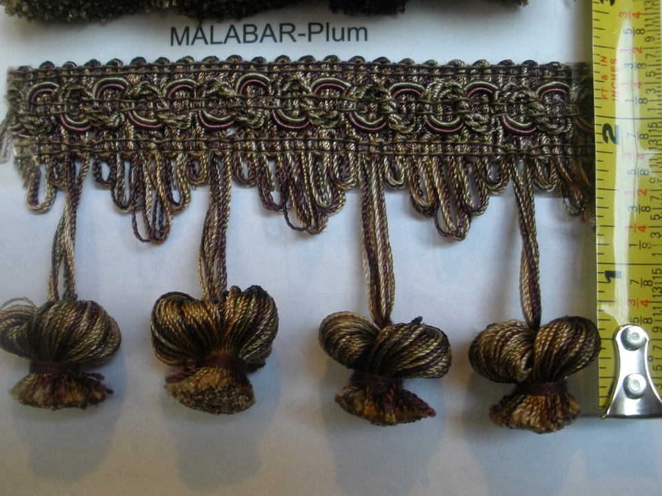 PRECIO LOTE 10 YARDAS Borla Borla Borla Borla Borla Borla - Ciruela, Púrpura, Verde y Dorado Foto 1 de 1