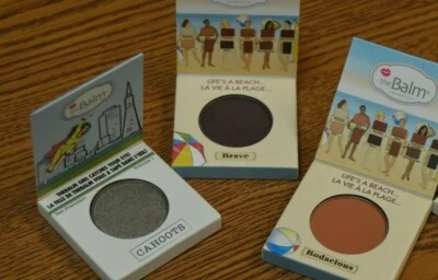  Sombras de ojos The Balm 2 Nude Beach ~ 1 Foiled Again 🤎🖤 🤎 Sombras de ojos de 3 colores Foto 1 de 2