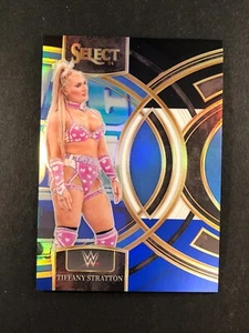 2024 Select WWE Tiffany Stratton Premier Level #186 Black & Blue Prizm 003/399 - Picture 1 of 2