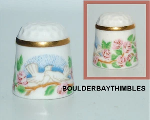 TCC THIMBLE - PHOENIX CHINA 'Doves of Peace' ENGLAND HTF - Picture 1 of 5