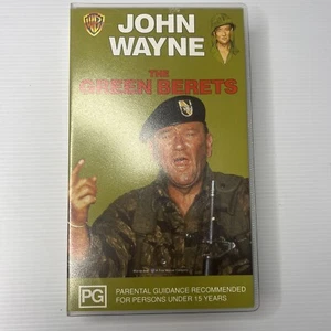 The Green Berets VHS Tape Movie 1968 Colour Rated PG John Wayne David Janssen - Bild 1 von 9