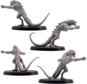 4 Alien Beast DnD Monster Miniatures Resin Figures for RPGs & Sci-Fi Wargames - Picture 1 of 7
