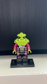 LEGO Alien Conquest Minifigure - Alien Trooper 7049 7051 7066 Space 2011 Rare