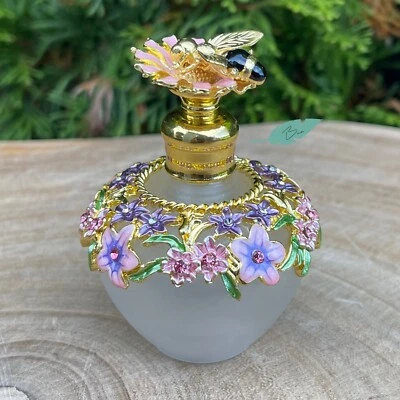 Bumblebee Vintage-Style Perfume Bottle Metal Glass 40mL - Image 1 of 4