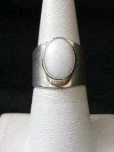 Unique Vintage Sterling Silver White Stone Southwestern Ring. Make Offer! #864 - Picture 1 of 6