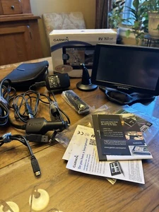Garmin RV 760LM⭐️Truck RV GPS Navigation System Bundle With Car Charger+Mount⭐️ - Picture 1 of 15
