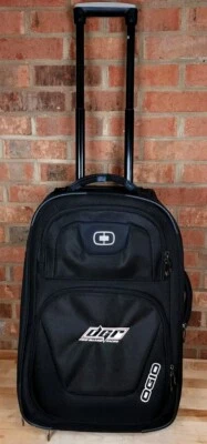 Bolsa de viaje David Gilliland Racing Ogio Rolling Gear Kickstart Nascar Team Issue Foto 1 de 4