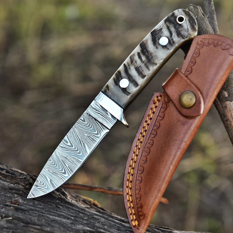 Cuchillo de caza desollador supervivencia camping sin amor de acero damasco hecho a mano personalizado Foto 1 de 4