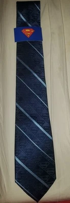 Corbata para hombre DC Superman con patrón de rayas azul seda Foto 1 de 4