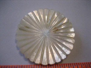 Antique Vintage 1-11/16" Carved MOP Mother Of Pearl Shell Button - O15 - Picture 1 of 5