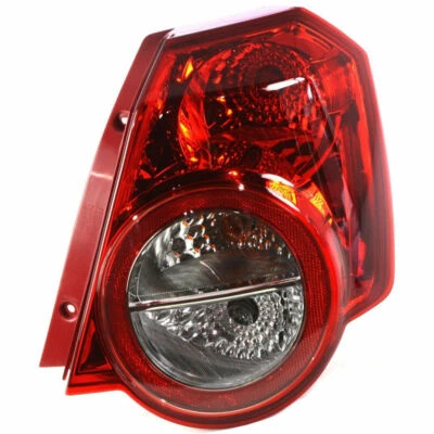 MONTAJE DE LUZ TRASERA LADO DERECHO PARA CHEVROLET AVEO 5 PONTIAC G3 ONDA G3 GM2801246 Foto 1 de 4