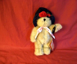 Boyds Bear Coca Cola Tami 8" Plush Bear With Coca Cola Bottle & Hat With Flowers - Picture 1 of 6