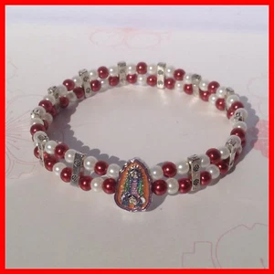 HANDMADE STRECHABLE BEAD BRACELET RED/WHITE COLORS - Picture 1 of 6