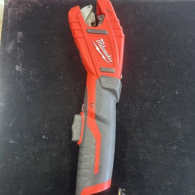 Milwaukee 2471-20 M12 Cordless Copper Tubing Cutter (Tool Only) - Image 1 of 4