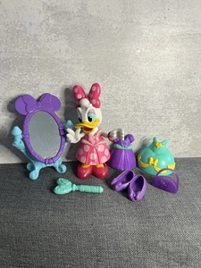 SNAP N STYLE Daisy Duck Dress Up Fabulous Fashion Doll Figure Accessories - Picture 1 of 5