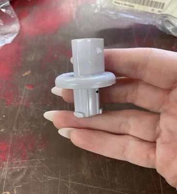 Enchufe bombilla original BMW 63126904042 Foto 1 de 4