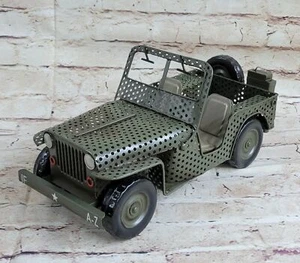 classic 4x4s, the Willys Army Vintage Detailed Handcrafted Artwork Hot Cast - Picture 1 of 6