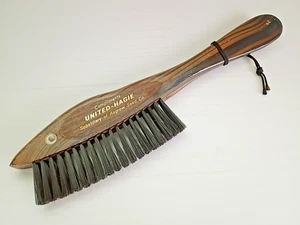 Vintage Fish Shaped Tailor Brush Shoe Horn Wooden United Hagie Asgrow Seed - Picture 1 of 7