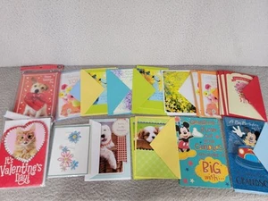 Lotto biglietti di auguri Hallmark con buste - Foto 1 di 12