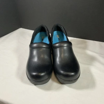 Zuecos de trabajo Dr. Scholls Dynamo, antideslizantes para mujer zapatos negros talla 8M Foto 1 de 4