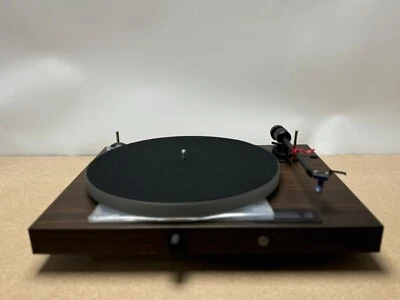 Pro-Ject Jukebox S2 Eucalyptus, - Ex demo - Imagen 1 de 4