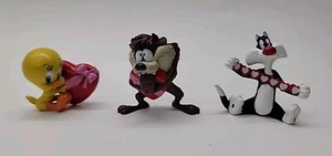 Vintage 2000 Looney Tunes Taz Devil Sylvester Tweety Valentines 2.5 PVC Figures - Picture 1 of 13