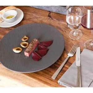 Gourmetteller von Villeroy & Boch schwarz Manufaktur Rock Servier Pizzateller - Bild 1 von 6