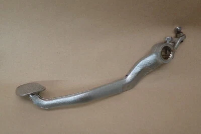 1981 SUZUKI GS550T  BRAKE PEDAL Foto 1 de 4