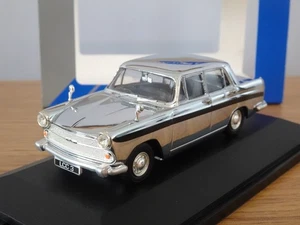 CORGI LLEDO VANGUARDS AUSTIN A60 CAMBRIDGE CHROME CAR MODEL VA04409 LCC3 1:43 - Picture 1 of 3