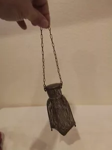 Bolso Monedero Francés Plateado Cadena Correo Puerta Expansible - Modelo FM Depose - Imagen 1 de 9
