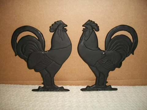 Pair of 2 Vintage Aluminium Rooster Plaques ~ 10 1/2" Tall ~ Primitive, Rustic Cover