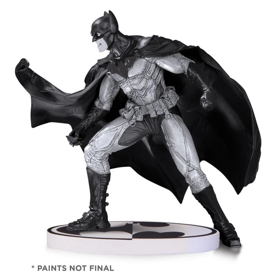 DC Direct Batman Black and White Statue Bermejo 2nd edition - Photo 1/1