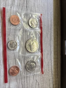 1987 US Mint 6 Coin Uncirculated Set Complete Denver - Picture 1 of 3