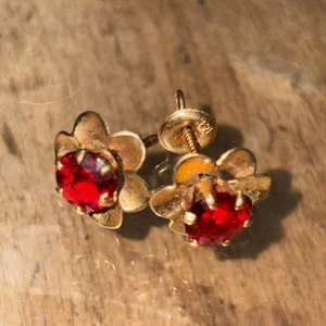 Vintage 14K Gelbgold Schraubboden Granat Ohrstecker *ein Boden fehlt - Bild 1 von 7