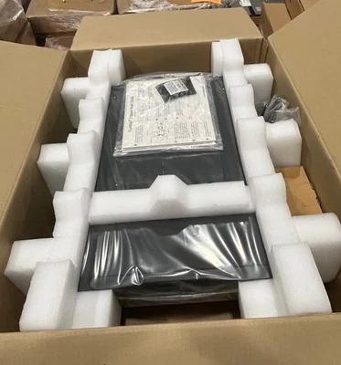 9-00813 ADIC FASTOR 2.1 SDLT 600 AUTOLOADER (New Open Box) - Image 1 of 3