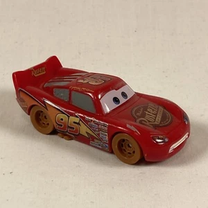 DISNEY PIXAR Cars #95 Lightning McQueen Rust-Eze Diecast Muddy Brown Wheels 2017 - Picture 1 of 8