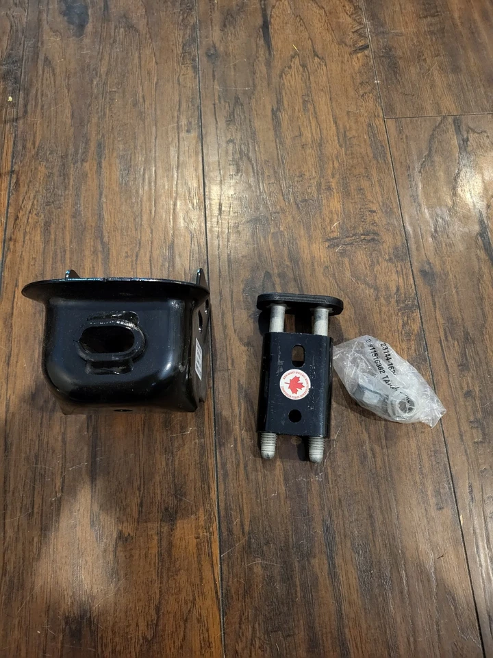 2007-2014 OEM GENERAL MOTORS SUPORTE DE IMPACTO DE PARA-CHOQUE DIANTEIRO GENUÍNO NOVO 15791866 - Imagem 1 de 2